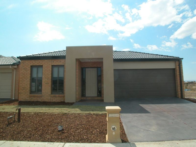 6 Marlowe Grange, Mernda VIC 3754