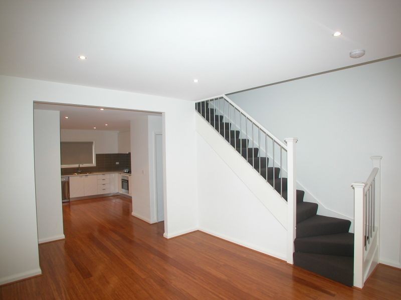 1/205 Broadway, Reservoir VIC 3073