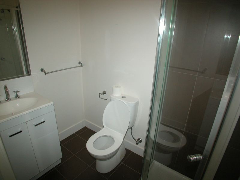 4/144 St Vigeons Road, Reservoir VIC 3073