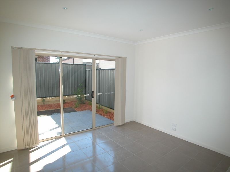 15/9 Kincaid Avenue, Mernda VIC 3754