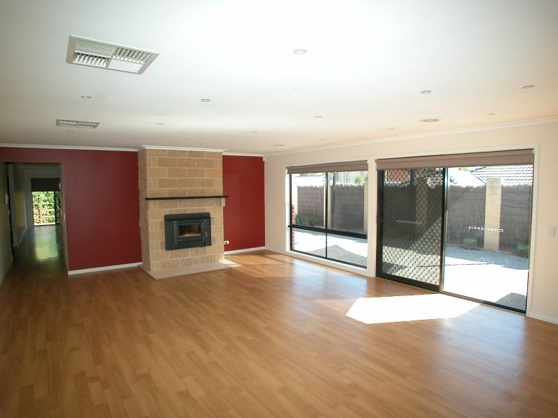 79 Jardier Terrace, South Morang VIC 3752