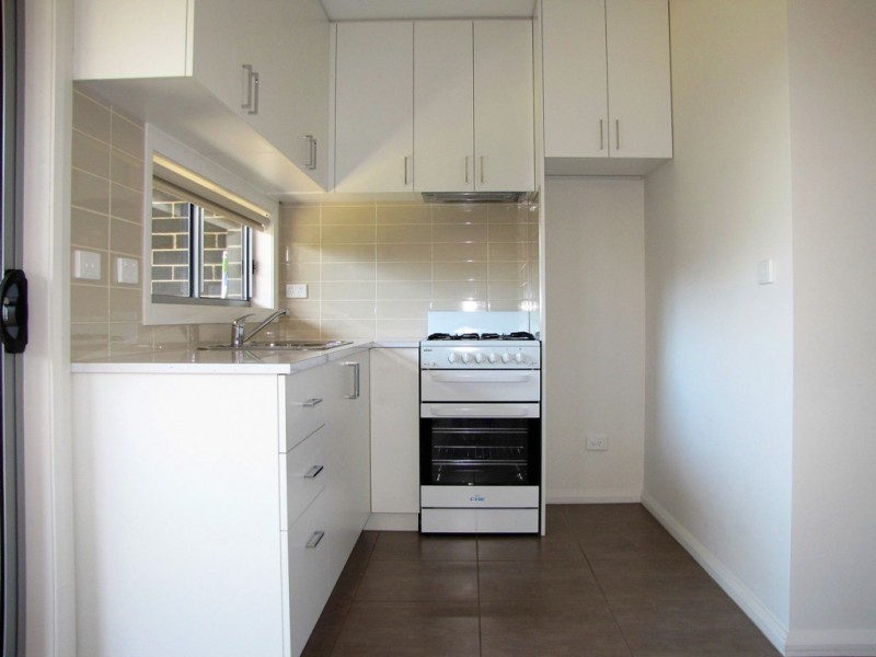 Unit 3/102 Alexandra Avenue, Thomastown VIC 3074