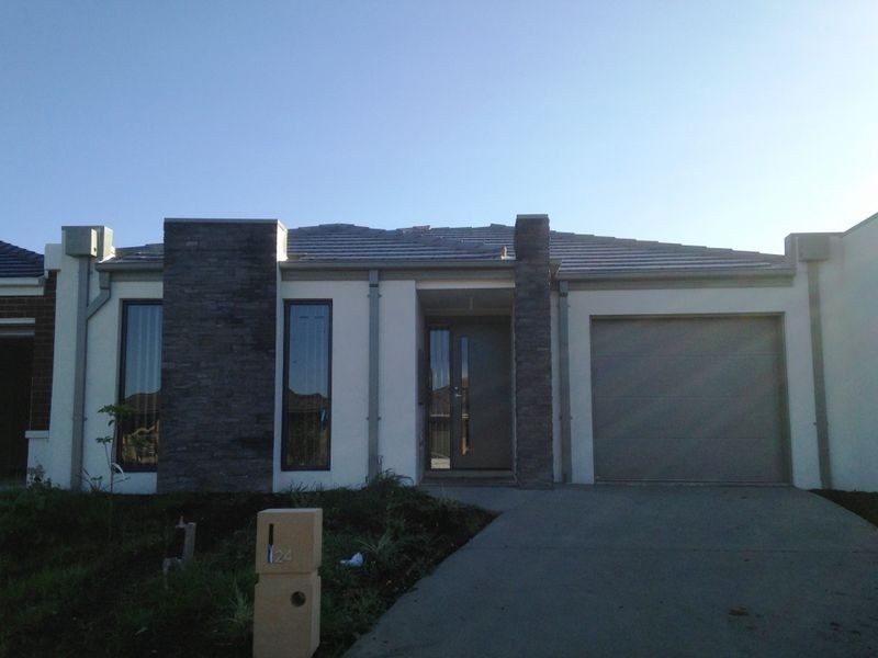 24 Cortland Street, Doreen VIC 3754