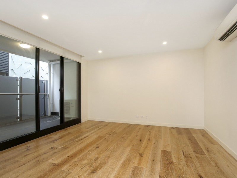 Apartment 301/33-35 Breese Street, Brunswick VIC 3056