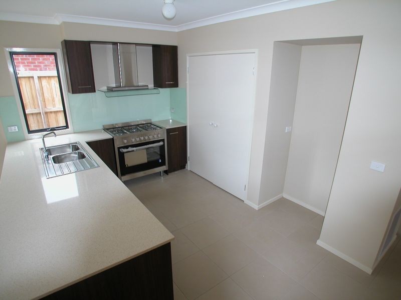 111 Vincent Drive, South Morang VIC 3752