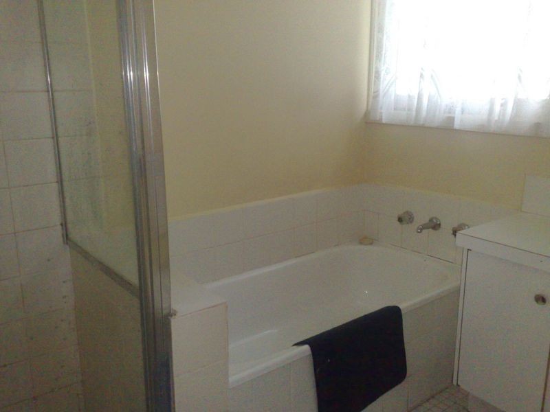 4 Newhaven Court, Mill Park VIC 3082