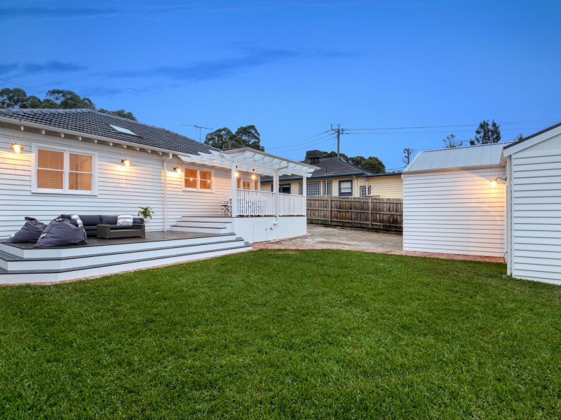 37 Yallambie Road, Macleod VIC 3085