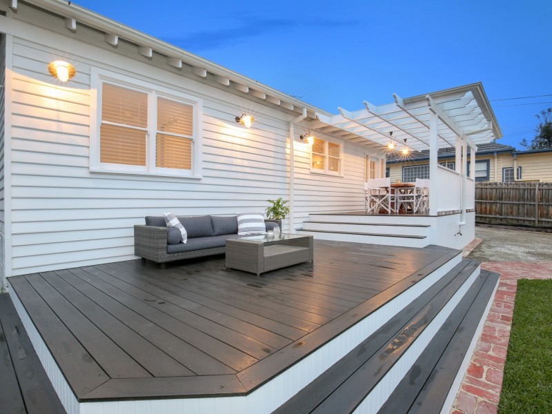37 Yallambie Road, Macleod VIC 3085