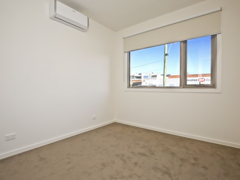 Unit 8/90 – 92 Watsonia Road, Watsonia VIC 3087