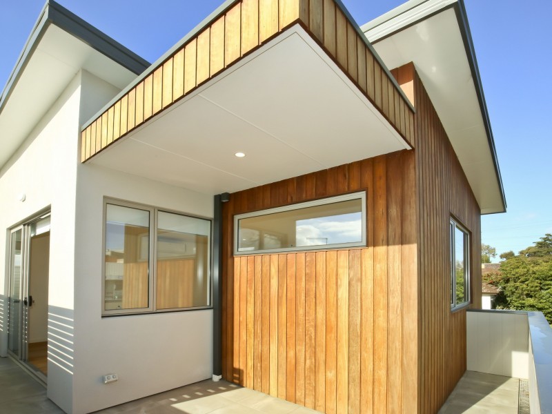 Unit 8/90 – 92 Watsonia Road, Watsonia VIC 3087