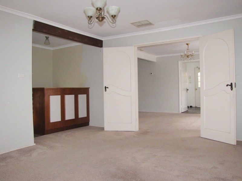 55 Coventry Crescent, Mill Park VIC 3082