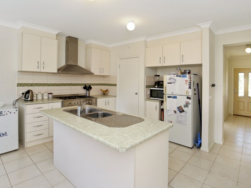 11 Kage Grove, Mernda VIC 3754