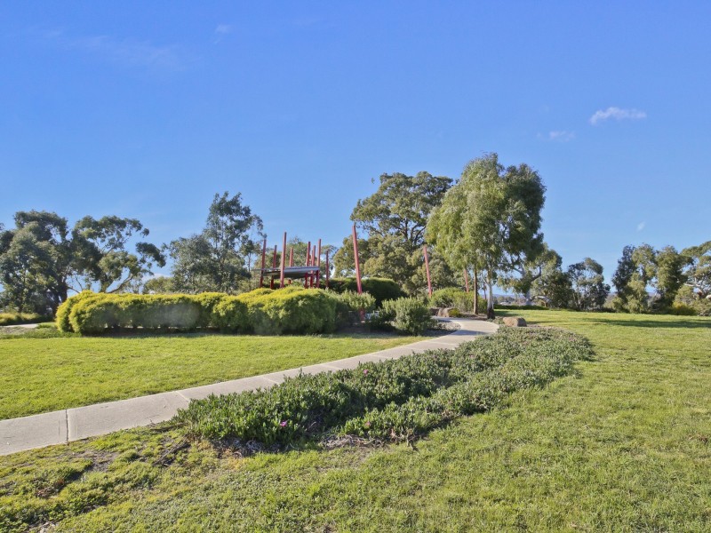 11 Kage Grove, Mernda VIC 3754