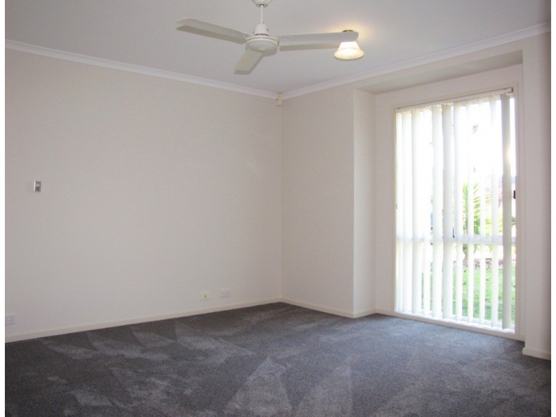 3 The Breezewater, Sanctuary Lakes VIC 3030