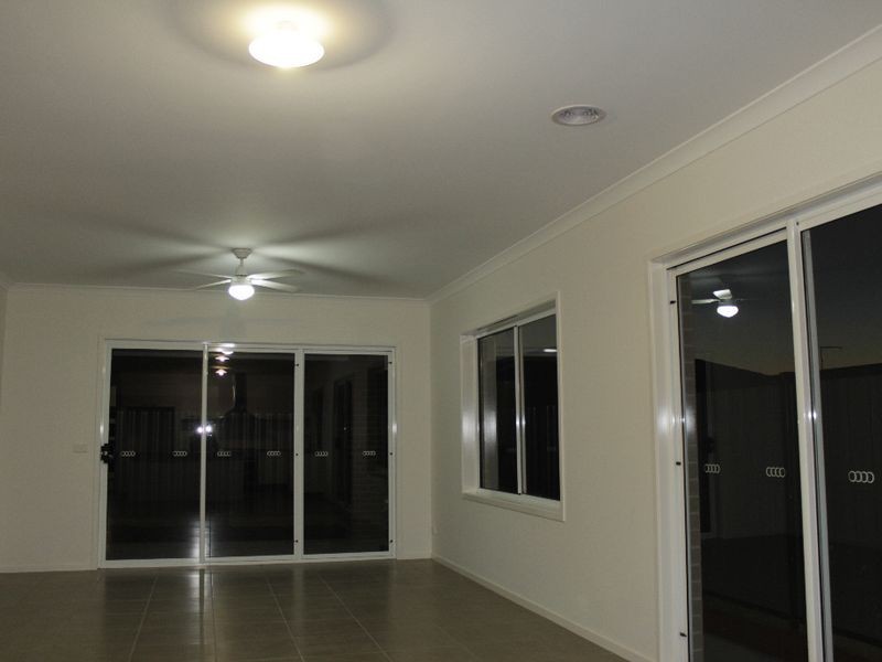 64 Muzzlewood Way, Wollert VIC 3750