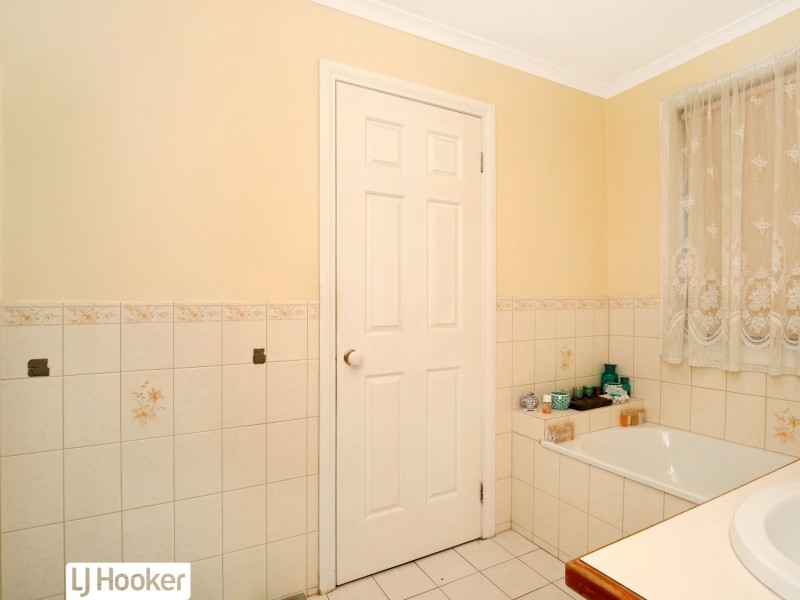 Unit 1/14 Stillman Drive, Mill Park VIC 3082