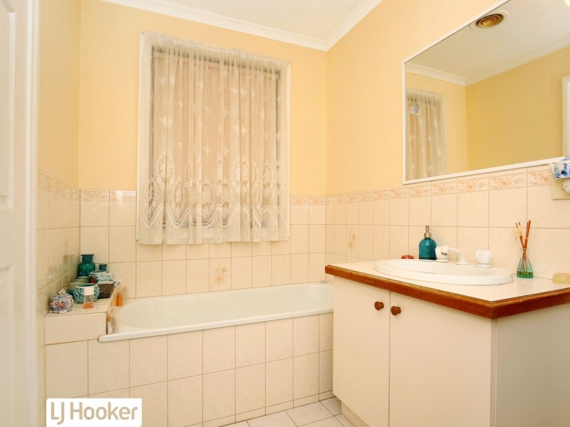 Unit 1/14 Stillman Drive, Mill Park VIC 3082