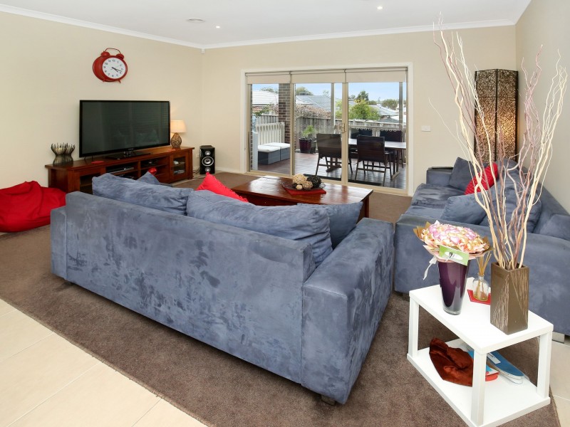 5 Coulthard Crescent, Doreen VIC 3754