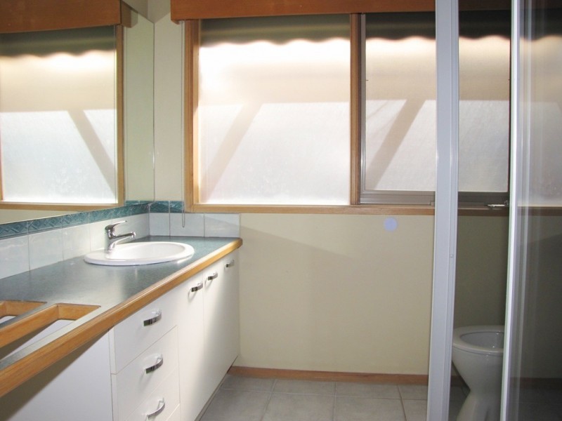 3 Cecil Court, South Morang VIC 3752