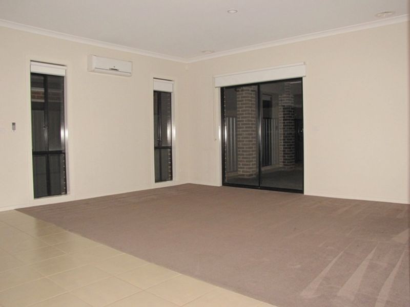 77 Pearsons Road, Mernda VIC 3754