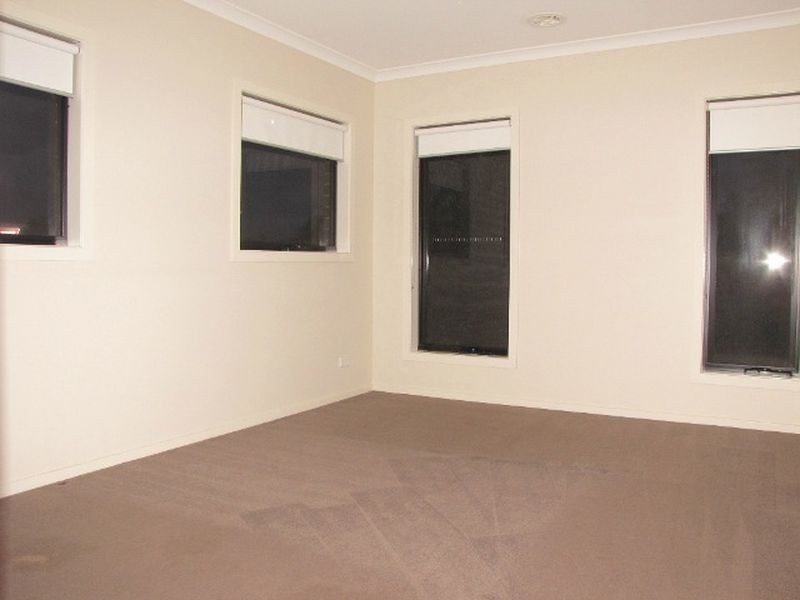 77 Pearsons Road, Mernda VIC 3754