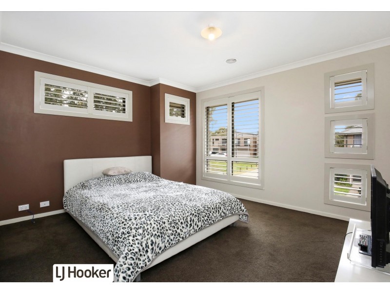 10 Pin Oak Mews, Epping VIC 3076