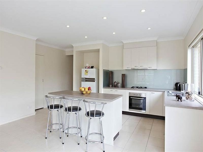 4 Larnook Place, South Morang VIC 3752