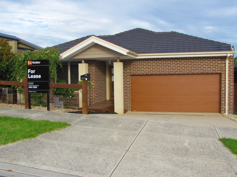 5 Coulthard Crescent, Doreen VIC 3754