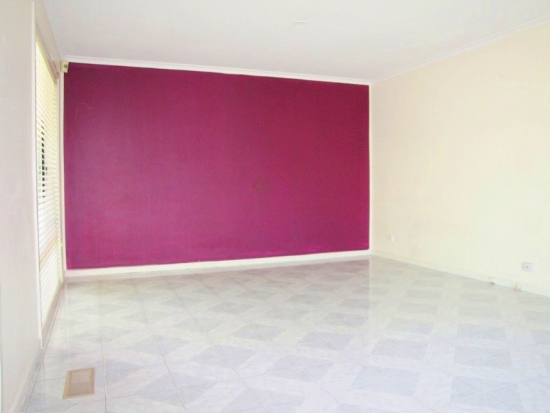 34 Bowman Drive, Mill Park VIC 3082