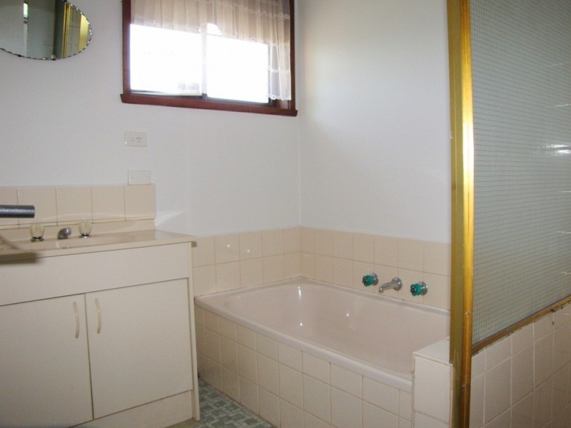 39 Wedge Street, Epping VIC 3076