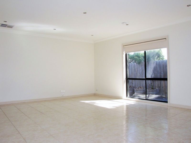 9 Junor Court, South Morang VIC 3752