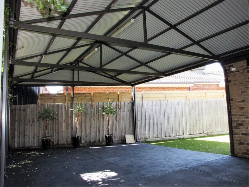 9 Junor Court, South Morang VIC 3752