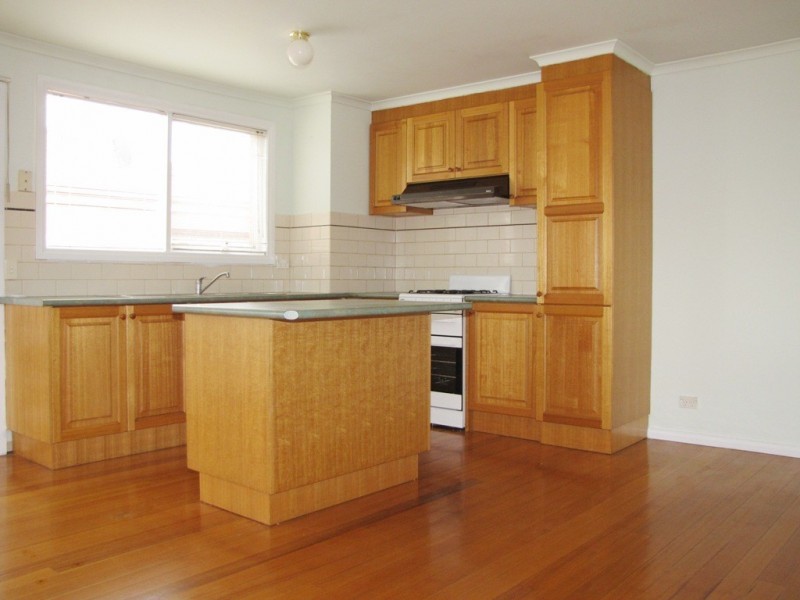 4/13 Daventry Street, Reservoir VIC 3073