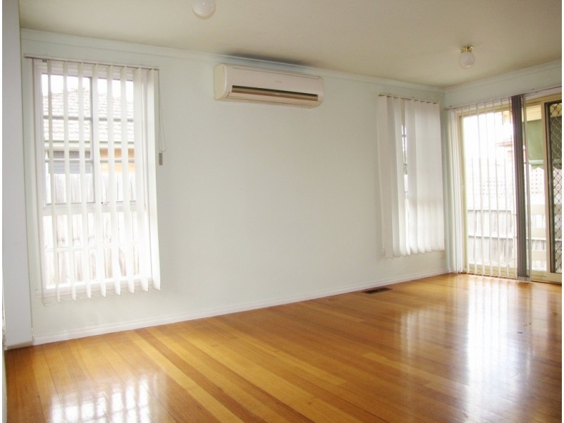 4/13 Daventry Street, Reservoir VIC 3073