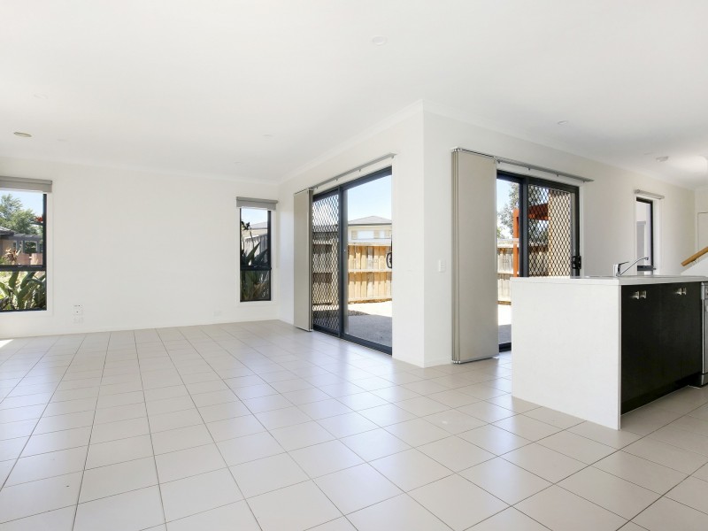 24 Maahu Amble, Mernda VIC 3754