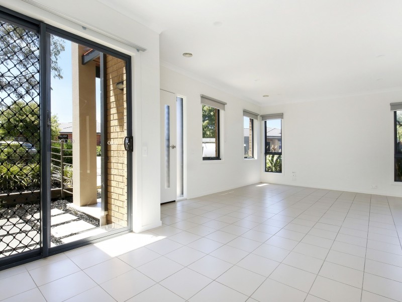 24 Maahu Amble, Mernda VIC 3754