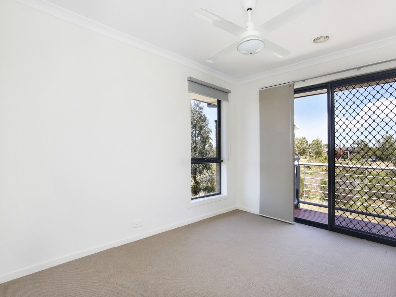 24 Maahu Amble, Mernda VIC 3754