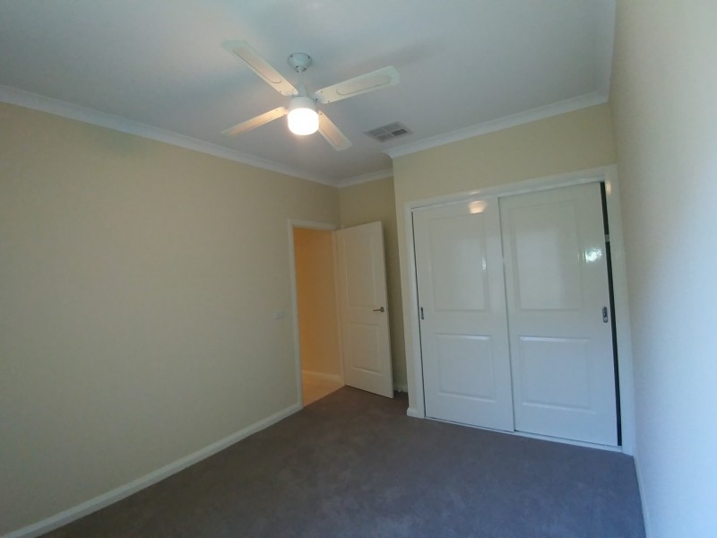 11 Grampians Drive, South Morang VIC 3752