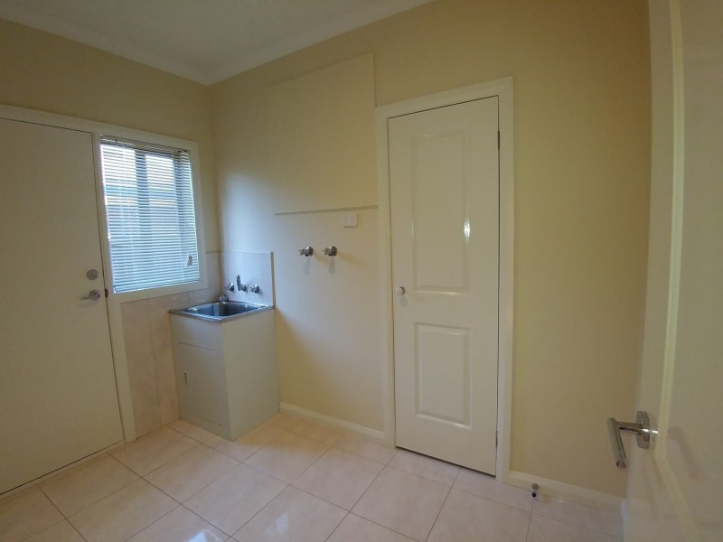 11 Grampians Drive, South Morang VIC 3752