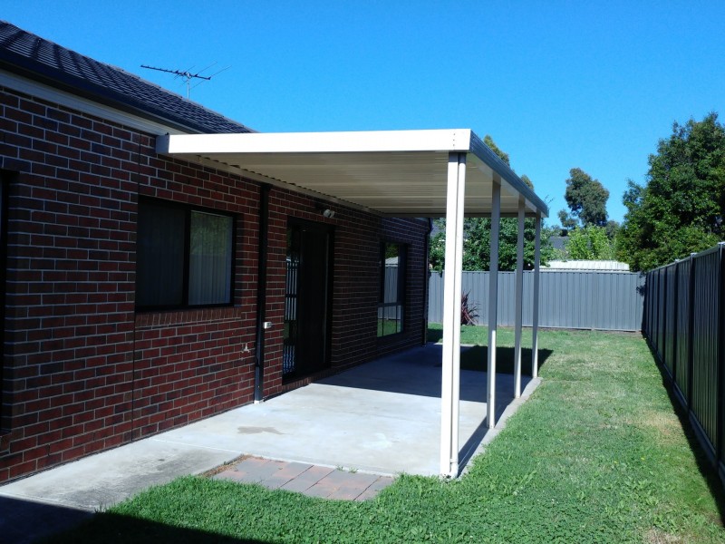 11 Grampians Drive, South Morang VIC 3752