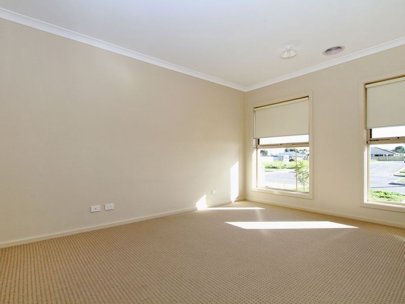 30 Atarhi Parade, Lalor VIC 3075