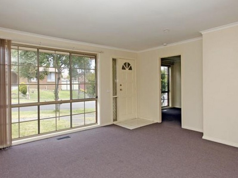 63 Bowman Drive, Mill Park VIC 3082