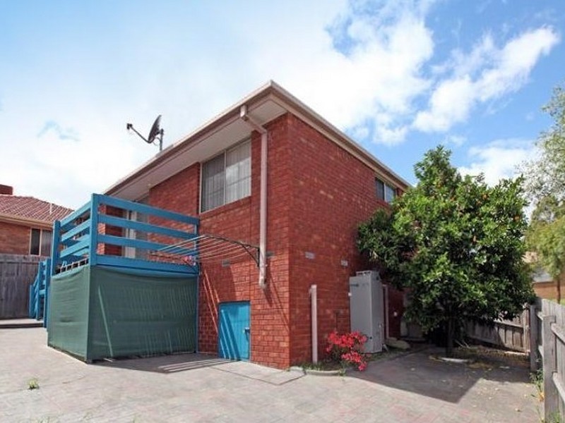 63 Bowman Drive, Mill Park VIC 3082