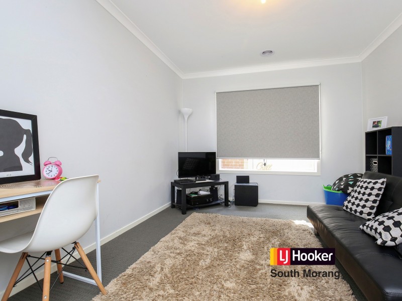 18 Pomegranate Grove, Mernda VIC 3754