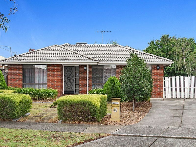 7 Lamina Avenue, Mill Park VIC 3082
