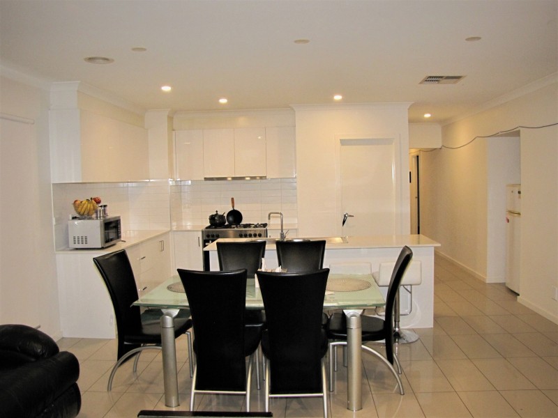 11 Paramount Rise, Wollert VIC 3750