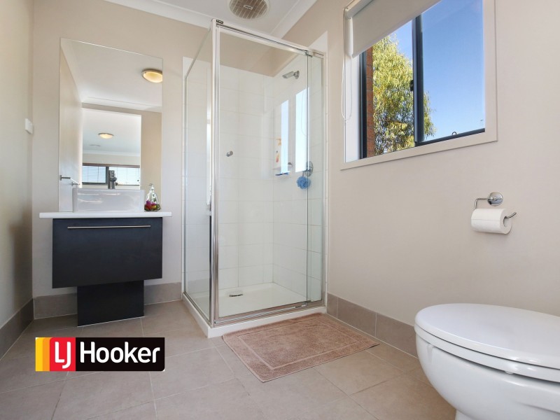 23 Fitzwilliam Drive, Doreen VIC 3754
