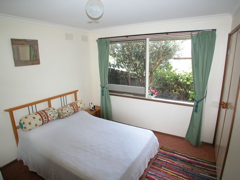 11 Buckland Crescent, Epping VIC 3076