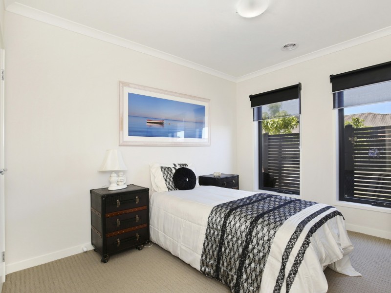 15 Rockgarden Way, Wollert VIC 3750