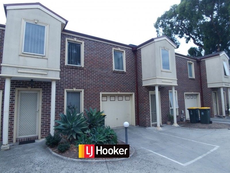 4/4 Rivergum Drive, Mill Park VIC 3082